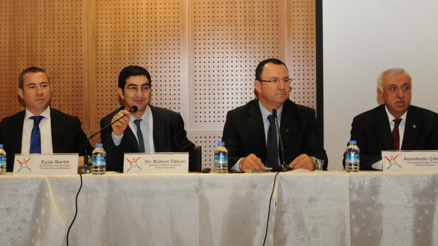 GSO MECLİS BAŞKANI TOPÇUOĞLU GAZİANTEP’İN BAŞARI ÖYKÜSÜNÜ ANLATTI