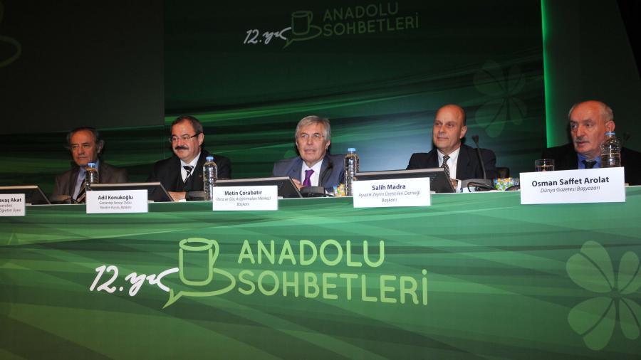 KONUKOĞLU, ''GARANTİ ANADOLU SOHBETLERİ'' TOPLANTISINA KATILDI