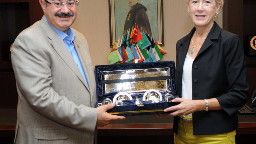 ABD ADANA KONSOLUSU SPECHT’İN, GSO ZİYARETİ