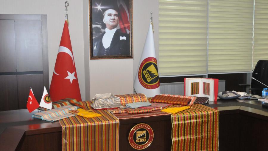 GSO’NUN ‘’ANTEP KUTNU KUMAŞI’’NIN COĞRAFİ İŞARET TESCİL TALEBİ RESMİ GAZETEDE YAYINLANDI