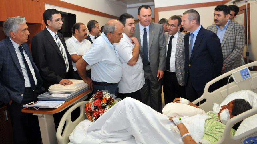 GSO'DAN TERÖR SALDIRISINDA YARALANANLARA GEÇMİŞ OLSUN ZİYARETİ
