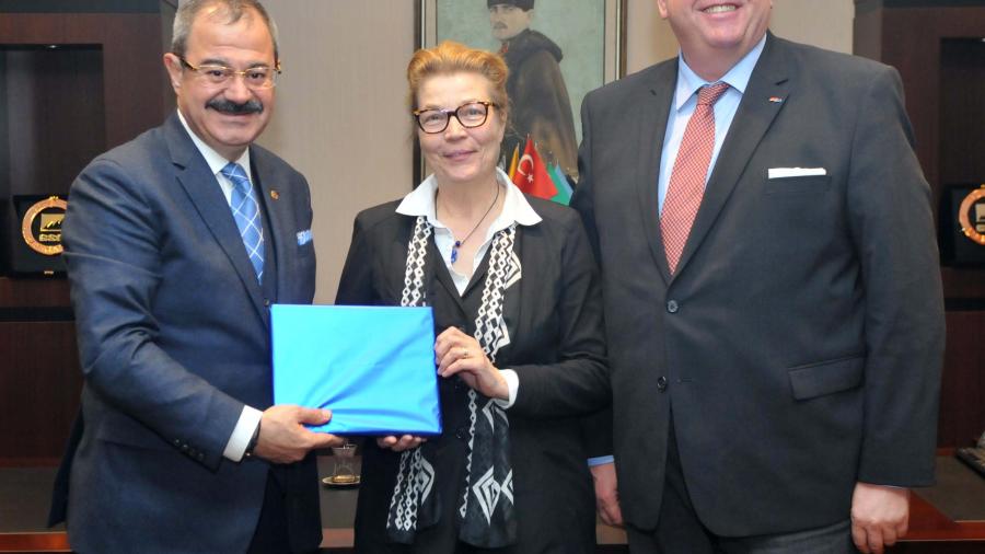 ALMANYA BÜYÜKELÇİSİ MARTIN ERDMANN GSO’YU ZİYARET ETTİ