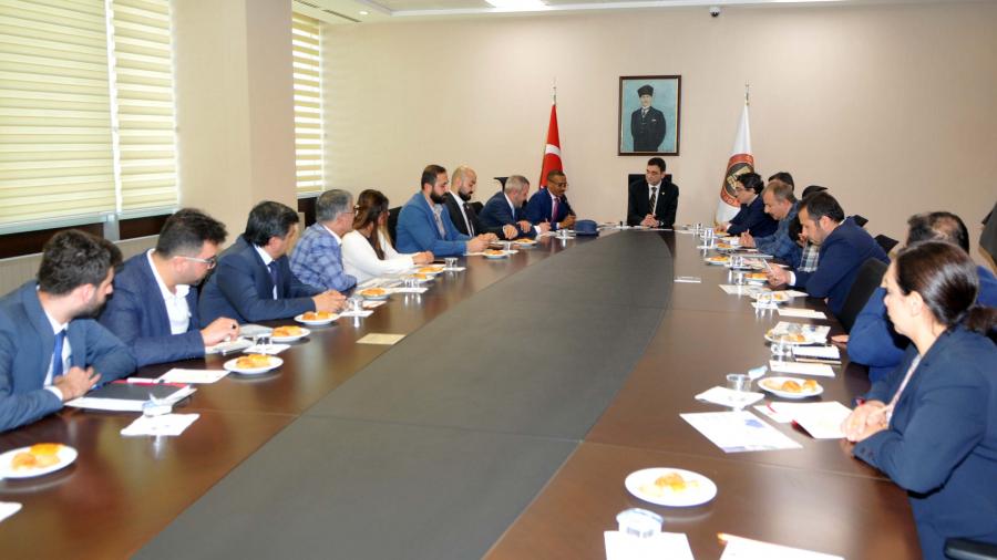 ETİYOPYA HEYETİ GSO’DA SANAYİCİLERLE BULUŞTU