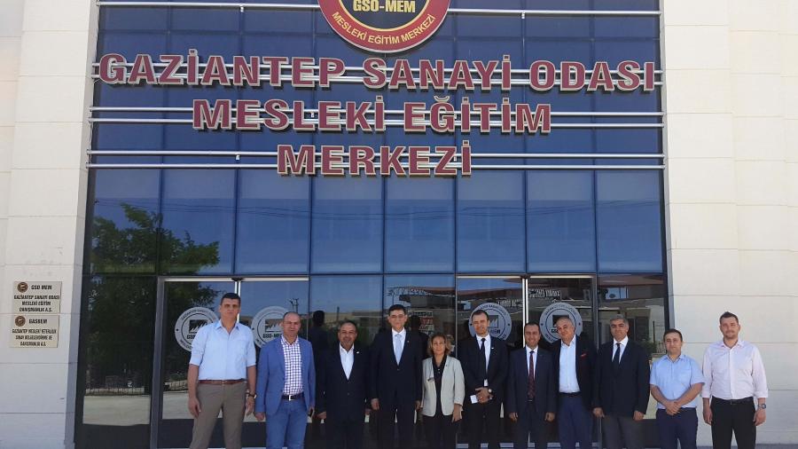SURİYELİ İŞADAMLARINDAN GSOMEM’E ZİYARET