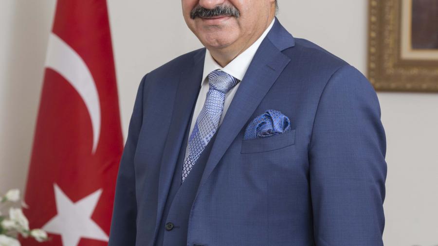 KONUKOĞLU:“BAĞIMSIZLIK UĞRUNA AÇLIK VE YOKSUNLUĞA RAĞMEN 11 AY CANI PAHASINA SAVAŞARAK ANTEP’İ GAZİANTEP YAPAN ATALARIMIZA, EKONOMİDE SAĞLADIĞIMIZ BAŞARILARLA LAYIK OLMA ÇABASINDAYIZ”