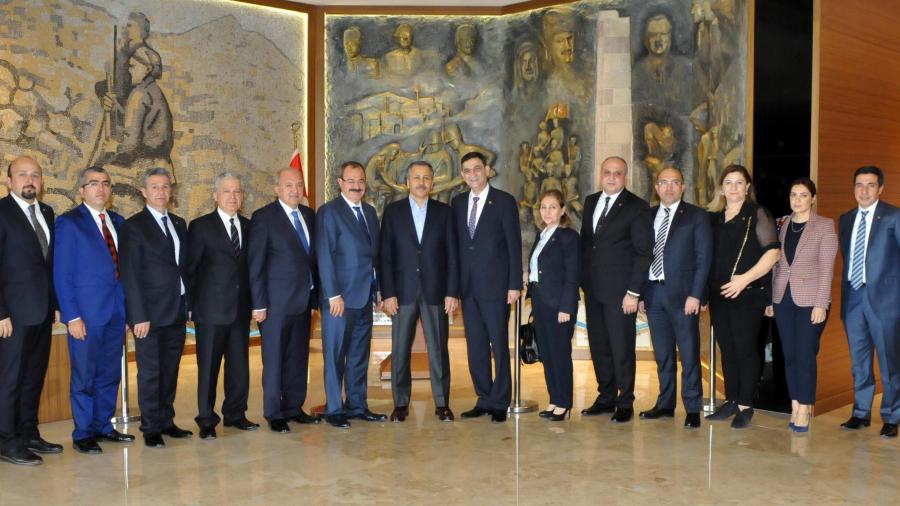 GSO HEYETİNDEN VALİ ALİ YERLİKAYA VE KURUMLARA ZİYARET