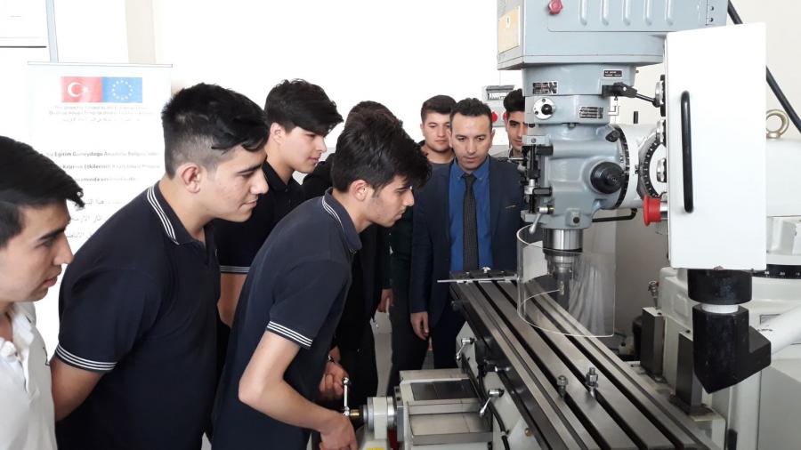 GSO-MEM ATÖLYELERİNİ TEKNİK LİSELERİN UYGULAMA EĞİTİMLERİNE AÇTI