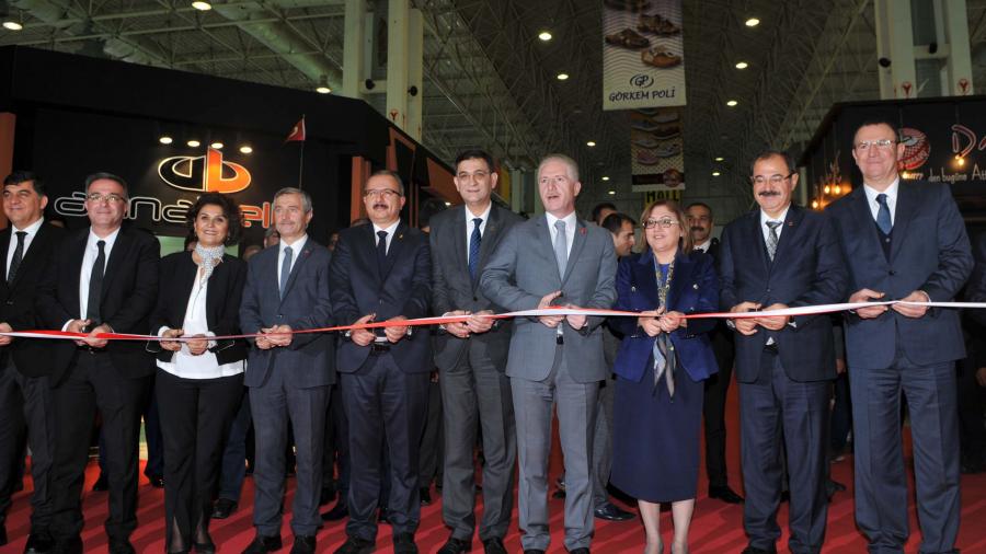 28. GAPSHOES FUARI TÖRENLE AÇILDI