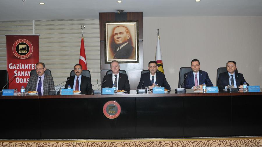 GSO’DA, “MEDİKAL ÜRÜNLERDE MİLLİLEŞME” TOPLANTISI YAPILDI