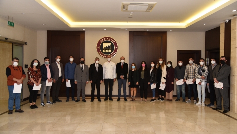 İHRACAT AKADEMİSİ SERTİFİKA TÖRENİ GERÇEKLEŞTİRİLDİ
