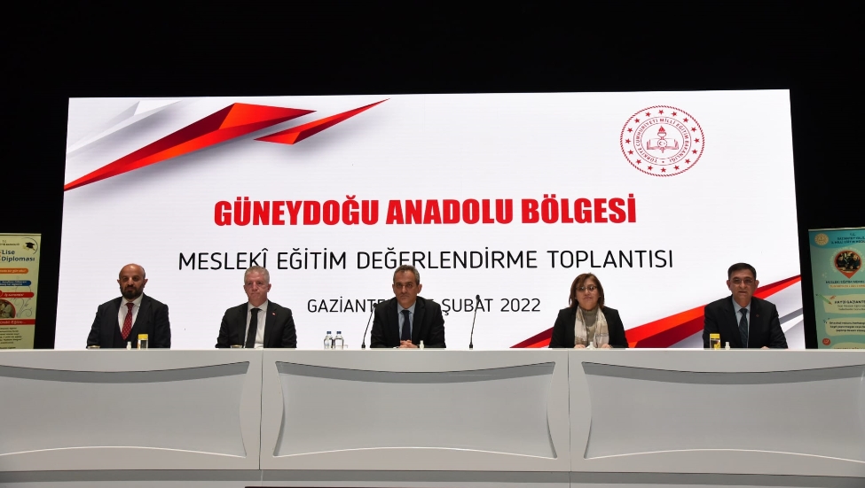 GÜNEYDOĞU İLLERİ MESLEKİ EĞİTİM DEĞERLENDİRME TOPLANTISI
