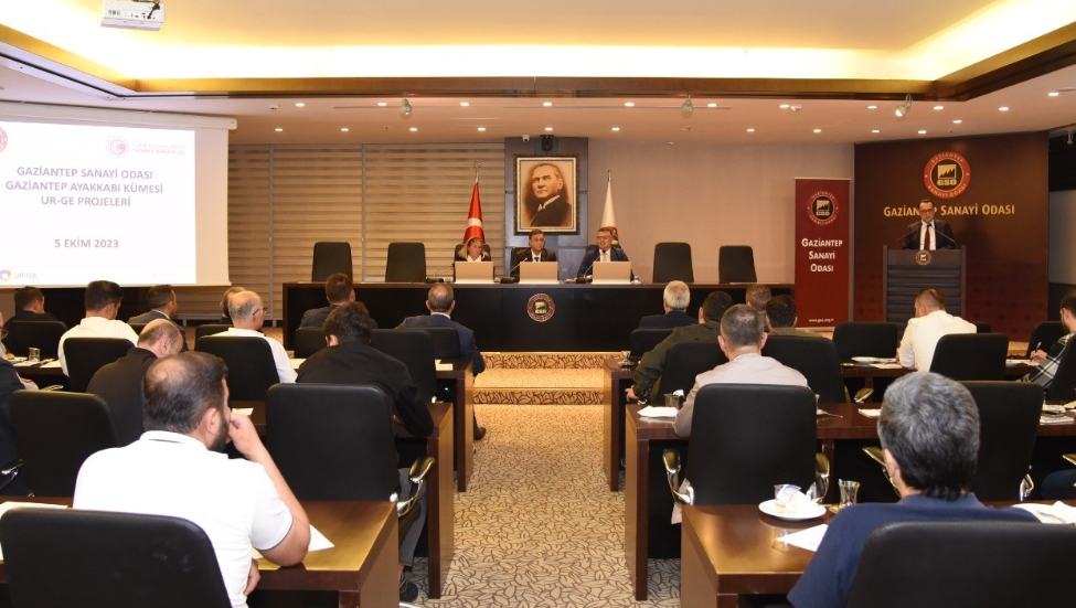 GSO'DA AYAKKABI SEKTÖR TOPLANTISI YAPILDI