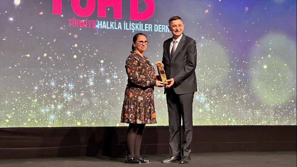 GAZİANTEP SANAYİ ODASI’NA ALTIN PUSULA ÖDÜLÜ