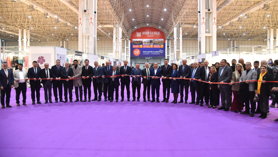 12. PENTEX FUARI TÖRENLE AÇILDI