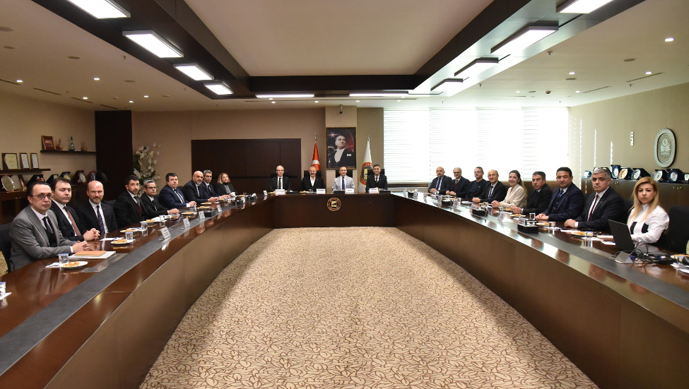 GSO'DA SANAYİDE DİJİTAL DÖNÜŞÜM VE YAPAY ZEKA ELE ALINDI